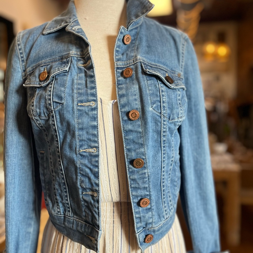 SUPERTRASH Medium Wash Denim Jacket, Size 34, EUC Streetwear - Picture 4 of 12